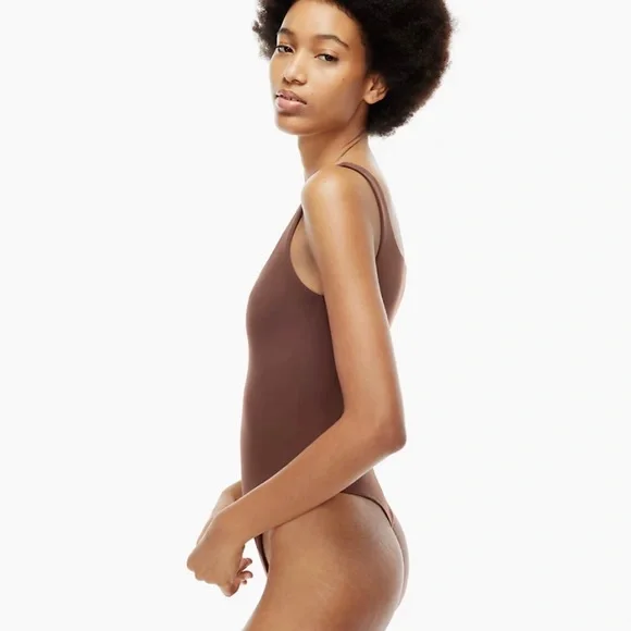 BABATON CONTOUR TANK BODYSUIT. - Picture 5 of 7